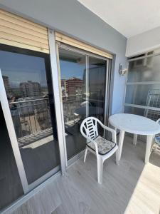 apartamento con vistas en la playa de San Antonio