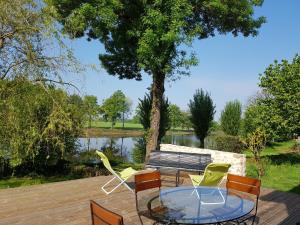B&B / Chambres d'hotes Logis de La Rouliere : photos des chambres