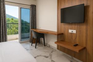Hotel KARDHAR INN