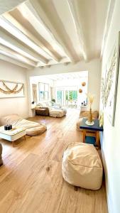 Maisons de vacances Arcachon Bay Home with pool and jacuzzi beach Nearby : photos des chambres