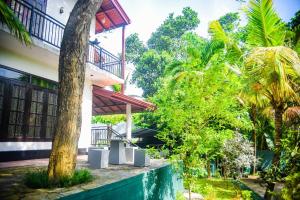 Fieldscape 9- 4BD Full Kitchen