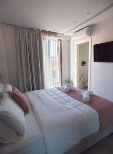 Melina Apartments Sea & City