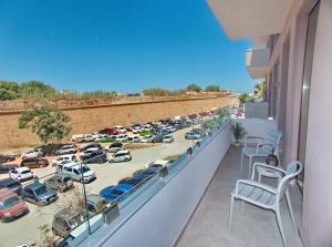 Melina Apartments Sea & City