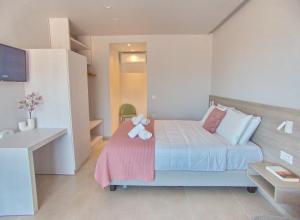 Melina Apartments Sea & City