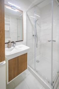 SilverBay Apartman by BLTN