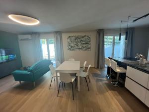 Oleandro Apartment by the sea in Tirrenia