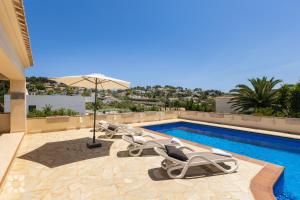 Villa Baladrar by Abahana Villas