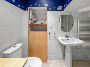 Maisons de vacances Charmante maison familiale a 3 kilometres des plages : photos des chambres