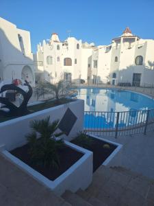 wonderful white appartament in playa las americas