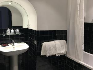 Hotels Hotel Le Capitole : photos des chambres