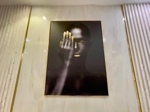 Elegant Downtown Apartment PlayStation Included