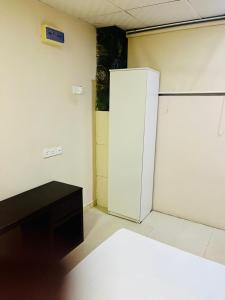 Newyork Guest House and Restaurant Colombo 06