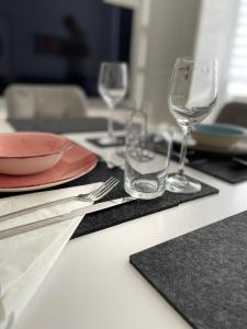 Gemütliches Apartment 60m2 mit Klimaanlage nahe Westbahnhof