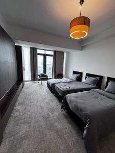 Luxury family-balcony apt