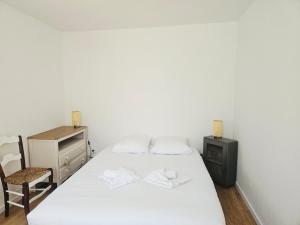 Appartements Appartement une chambre avec jardin : photos des chambres