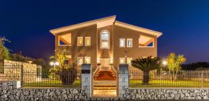 Villa Clio, with Mountain view