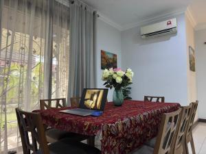 The Haven at Divina with Kids Pool!