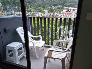 The Deck Condo Patong Mountain View1