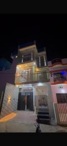 Rishi home stay