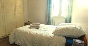 Appartements La Terrasse, T2 proche gare, Wifi, tv HD, grande terrasse : photos des chambres