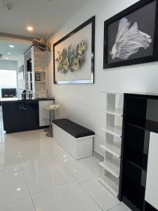 Muong Thanh Oceanfront Retreat apartment