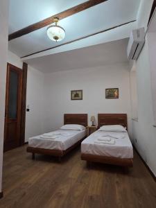 Antique House Muradie