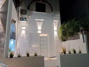 Tinos Summer Vibes Studios 1