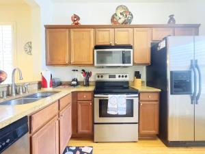 Near Disney Incredible 4 Bd Home - Amazing resort