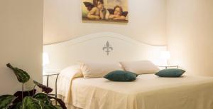 Santa Maria Novella Modern Apartment