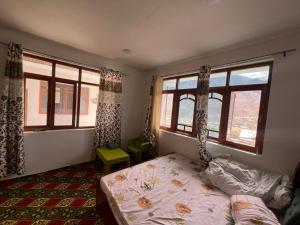 Nazrana guest house