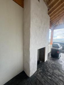 Milton on The Moyle Apartments