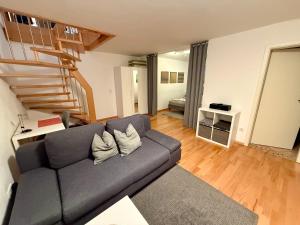 Maisonette-Apartment-mit Glassfaseranschluss