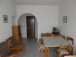 Appartamento con 2 Camere da Letto (4 Adulti)