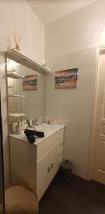 le galeta cosy calme et chaleureux avec vue sur la montagne