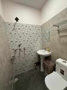 V2 Guest House