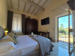Residenza dEpoca CAVALIERE - Romantic Rooms