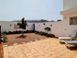 Marthas Holiday Home