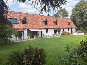 Maisons de vacances Gite 14p / Bain Nordique / Etang / Riviere / Baby : photos des chambres