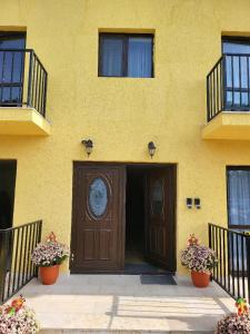 Casa Ratiu 3 Stele Airport Bucharest Therme Bucharest