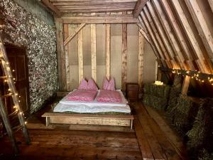 Heubett in Bauernscheune - Schlafen im Bergheu