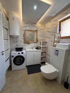 Pine Cabins Zlatibor