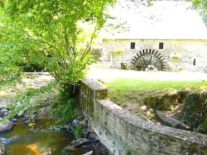 Maisons de vacances Moulin de la Touche - Mill Piscine Nature : photos des chambres