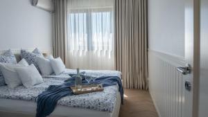 LAKEVIEW Prestige Apartments