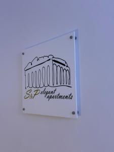 S&P-elegant suite with jacuzzi