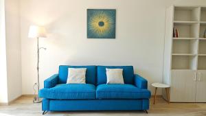 Hostdomus - Castelli Apartment free garage