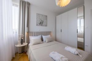 Make Memories by the Sea - Apartments Storia