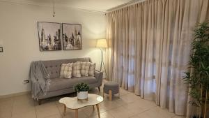 Cozy and Beautiful, 3 Bedroom Apartment Home