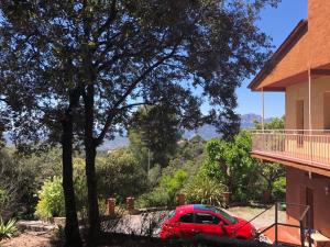 villa 7 personnes 45 mn Barcelone vue sur Montserrat