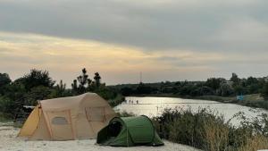 Кемпінг, намети