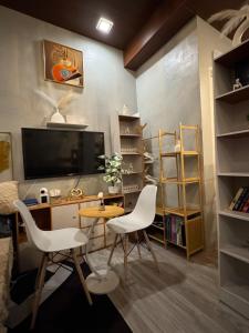 Unit 1 - Doc Jay Cozy Home - COZY STAY - No Aircon